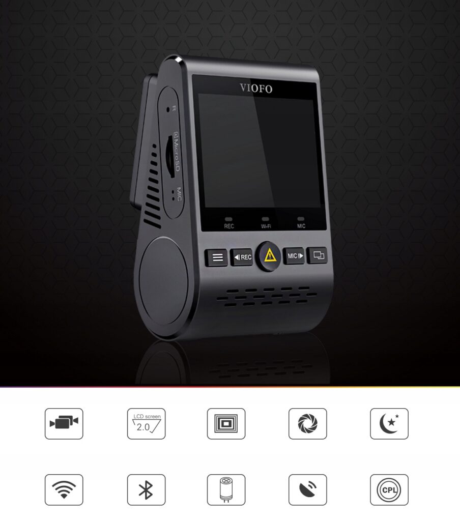 Kamera samochodowa A129 marki VIOFO zamontowana na szybie pojazdu